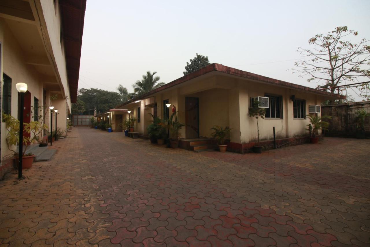 Hotel Nest Inn Residency Bhiwandi Exterior foto